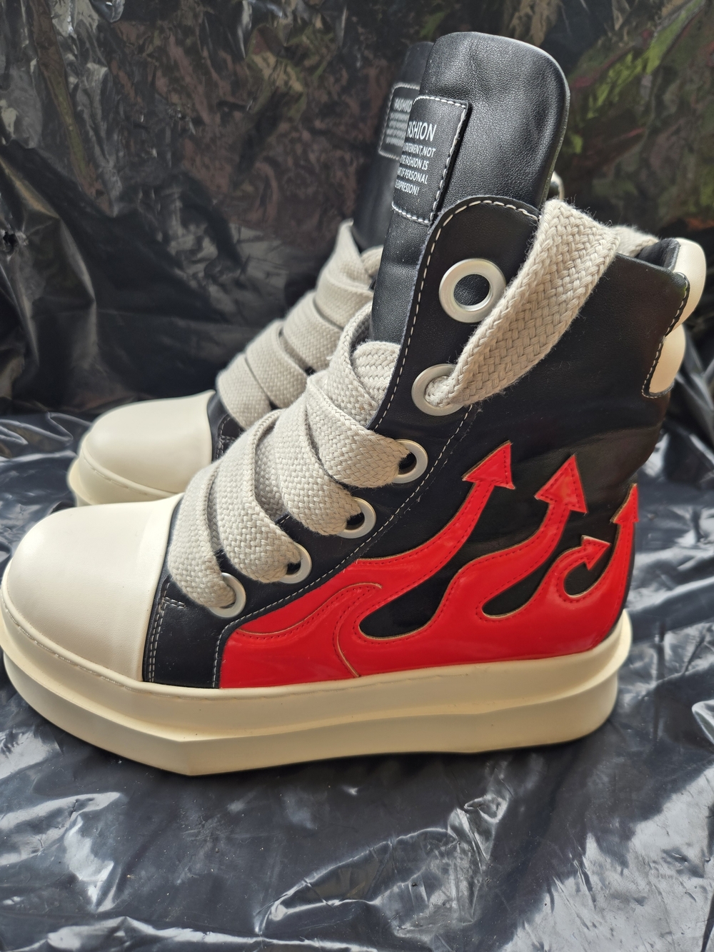 SHEIN Flame High Top Chunky Sole & Lace Platform Shoes Size 42 (B7